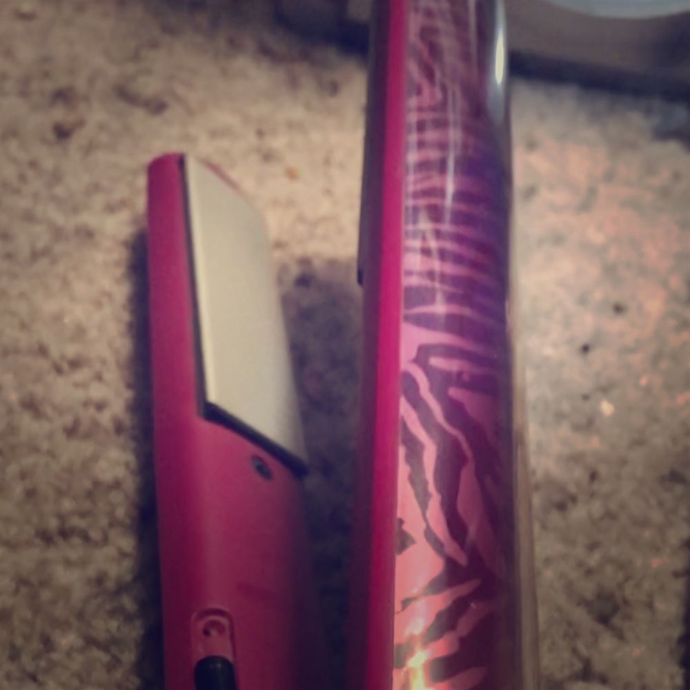 Remington Hair Straightener